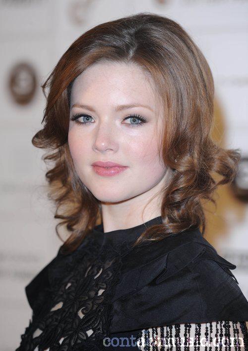 Girl of Sexy: Holliday Grainger