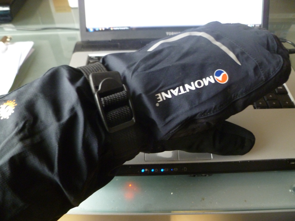 testedtodestruction Gloves finally, a decent walking pair?!