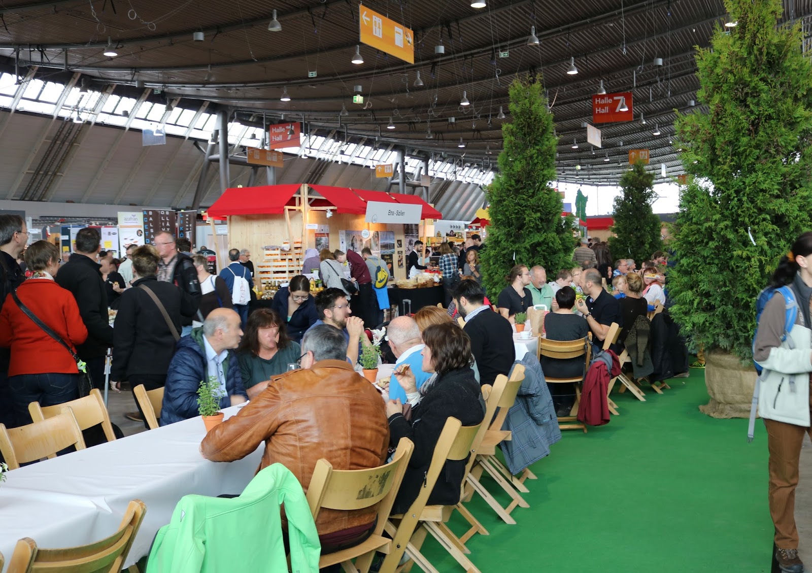 Chamy At Be Happy Be Charming Come Together Bei Beautypress