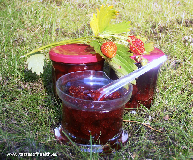 Strawberry jam recipe, how to make jam, strawberry jam, strawberry, preserve, confiture