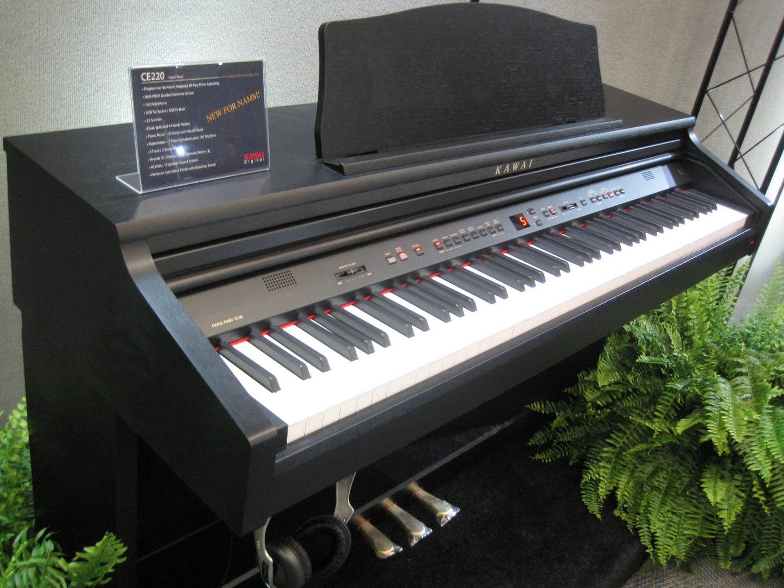 AZ PIANO REVIEWS: REVIEWS - DIGITAL PIANOS UNDER $2500 - TOP PICKS