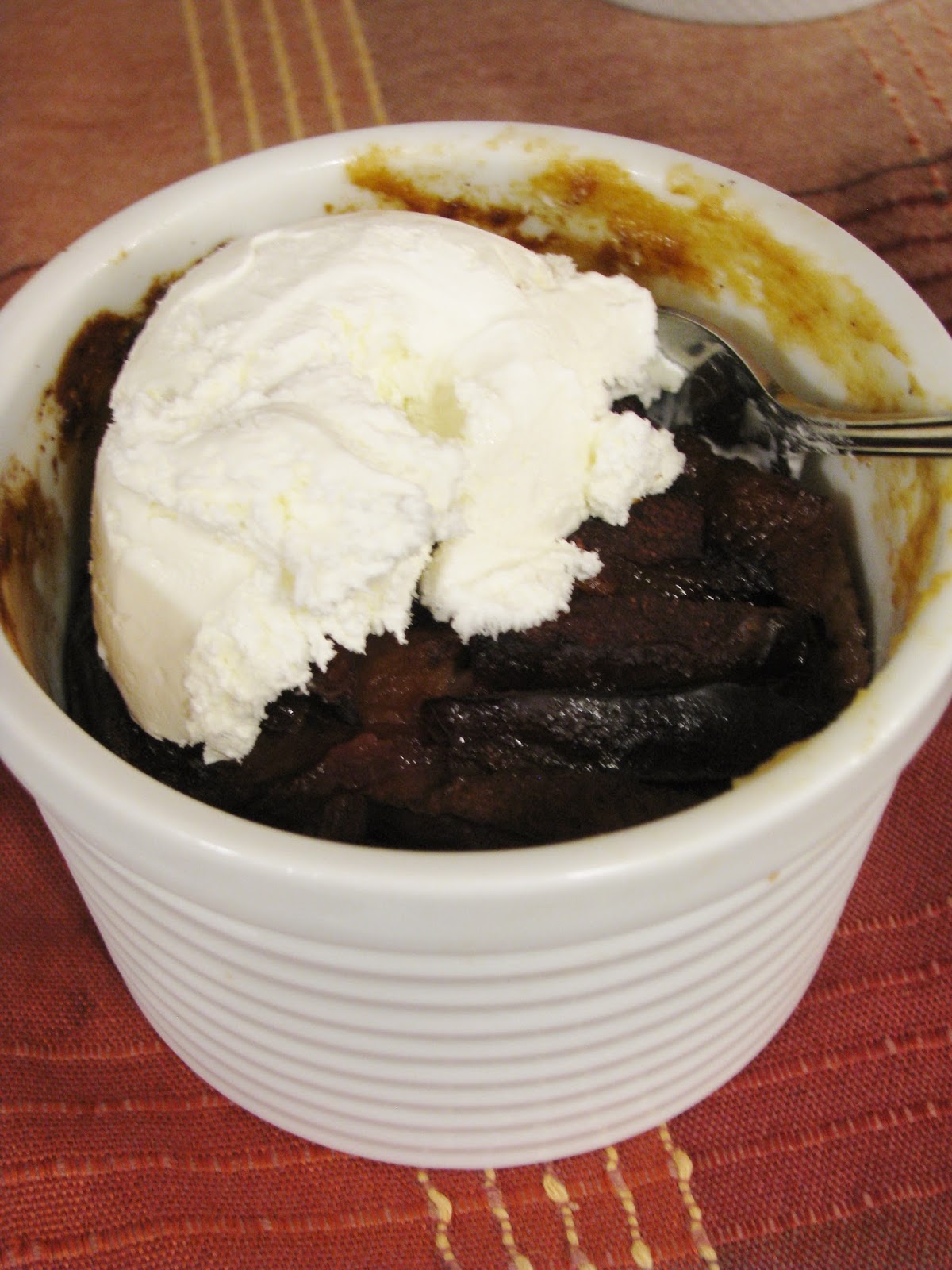 Slow Cooker Desserts Celebrate The Holidays With Plum Buckle Cakes