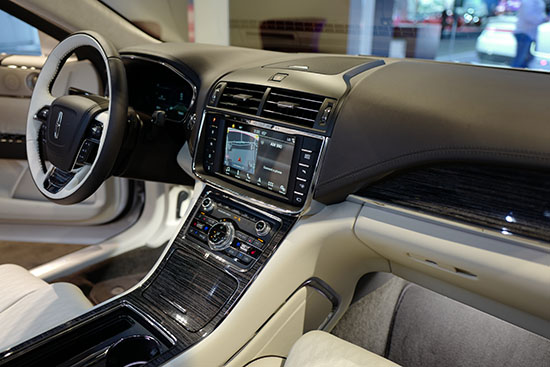 Burlappcar L A Auto Show New Lincoln Continental Interior