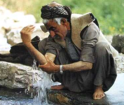 Pembagian Air Dalam Islam untuk Bersuci