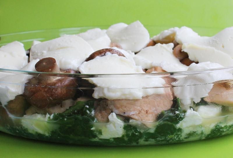 wunderbare Fantasie: Low carb Champignon-Hähnchen-Auflauf mit Spinat ...