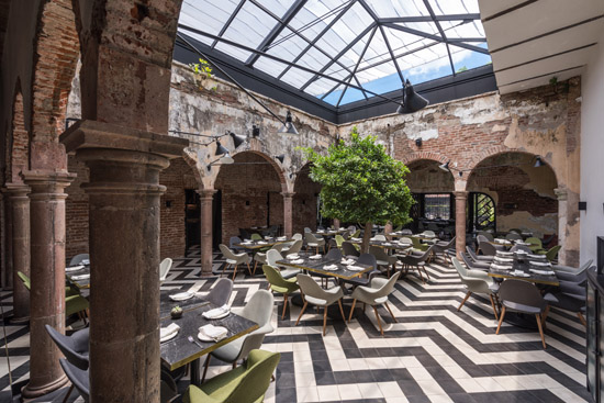 Podio: de portada: el presidio casa bon un restaurante con el ...