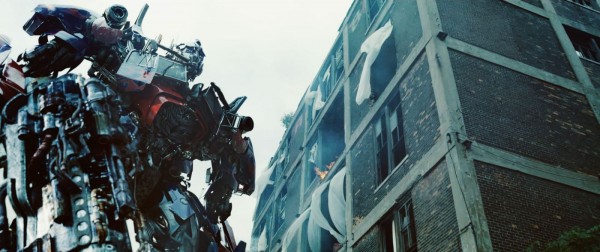 transformers-dark-of-the-moon-movie-image-optimus-prime-we-will-kill-them-all.jpg