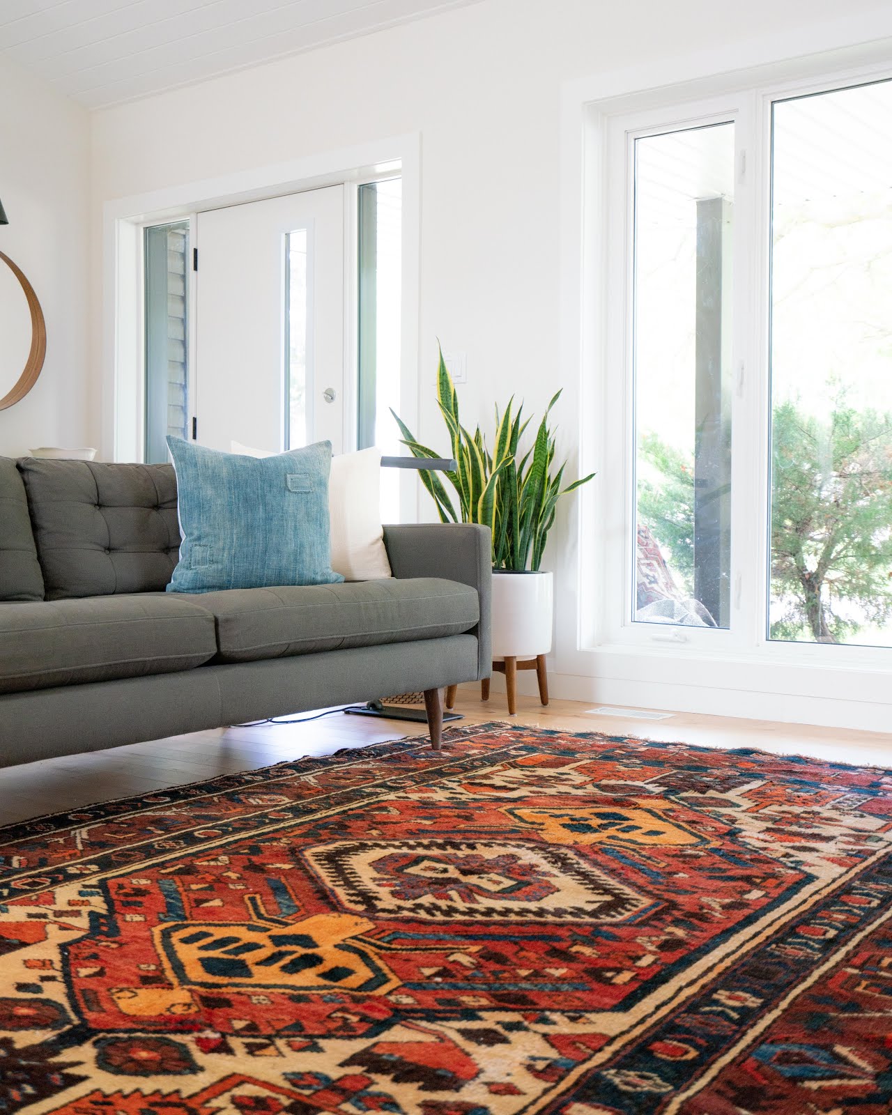 Rug Color Which Best Suits, Choosing A Rug Color