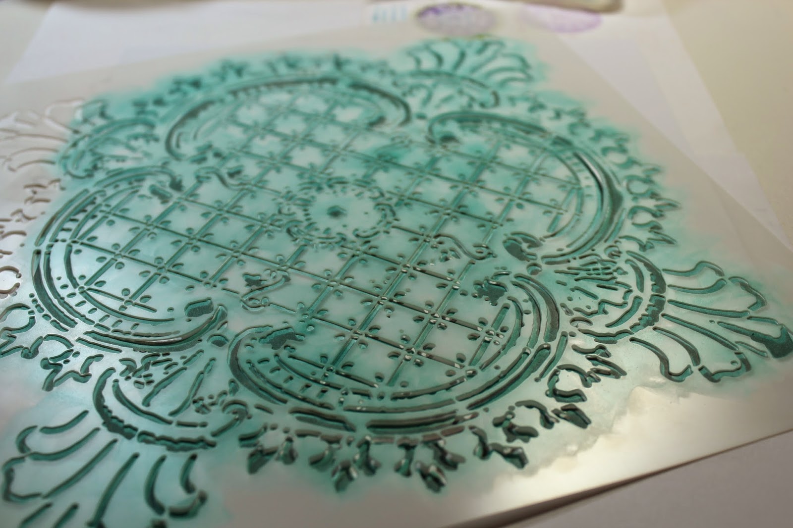 Club Scrap Creates: Stencil Shadow