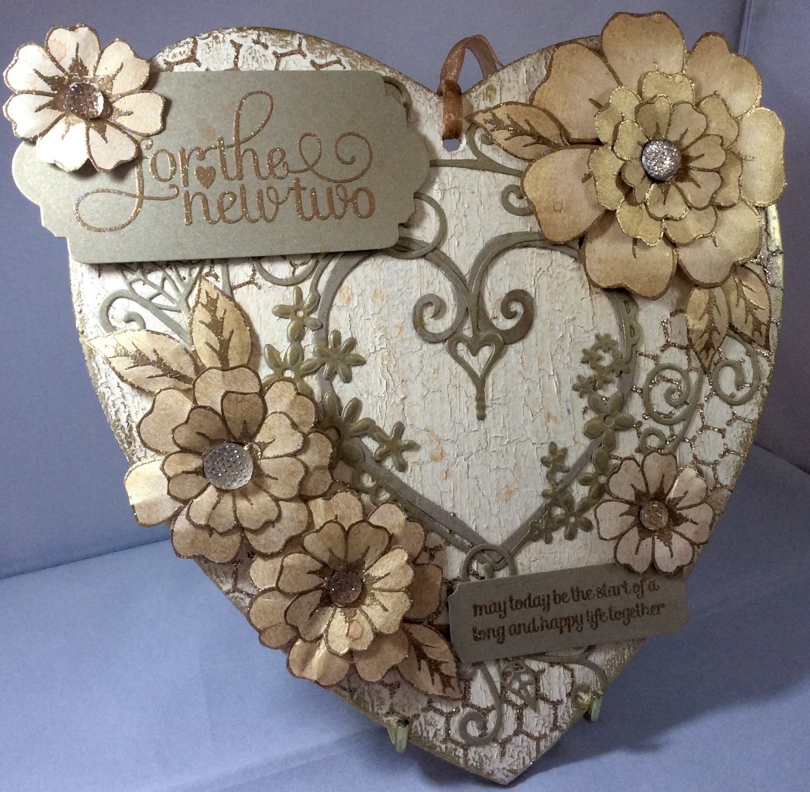 Isle of Crafty Creations Mixed Media Monday Wedding Heart