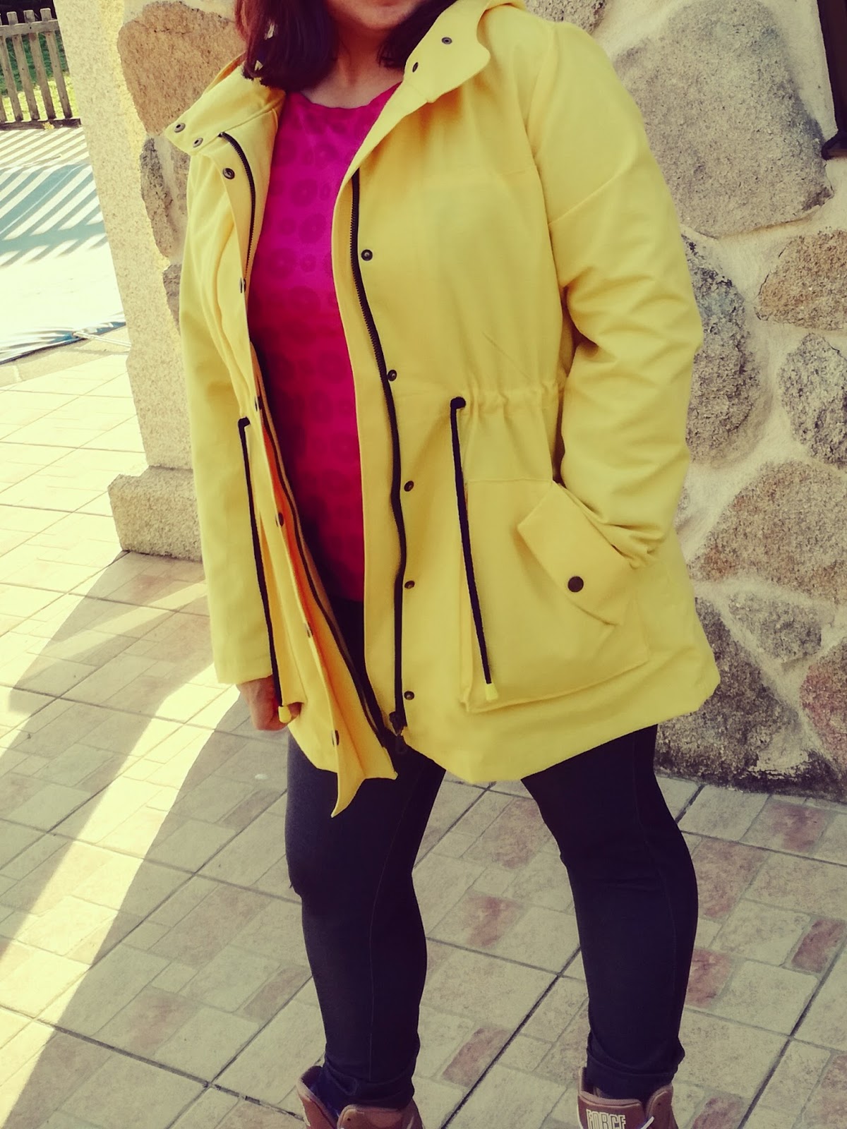 La costurera entrometida La Kelly