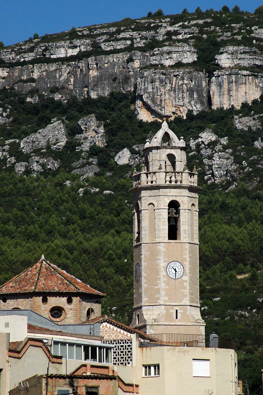 Muntanyes de Prades. Excursions naturals. La Riba, el Brugent.