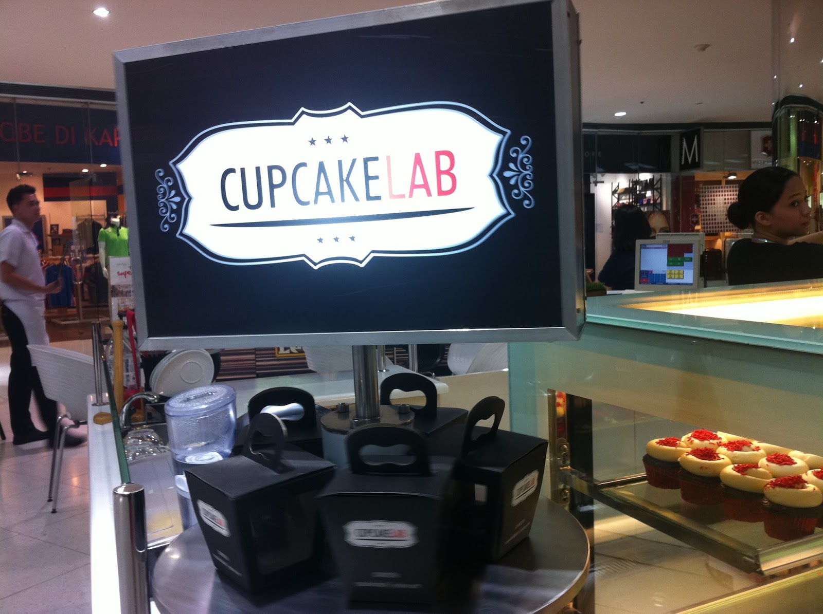 Some Live. Others Just Exist. Cupcake Galore at Cupcake Lab!
