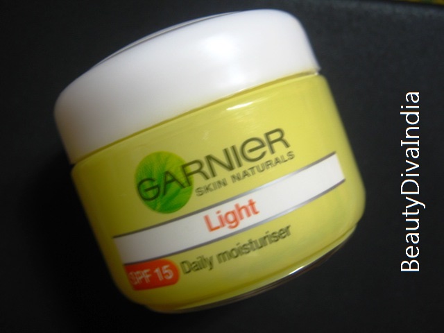 GARNIER LIGHT DAILY MOISTURISER SPF 15- REVIEW | BEAUTYDIVA INDIA