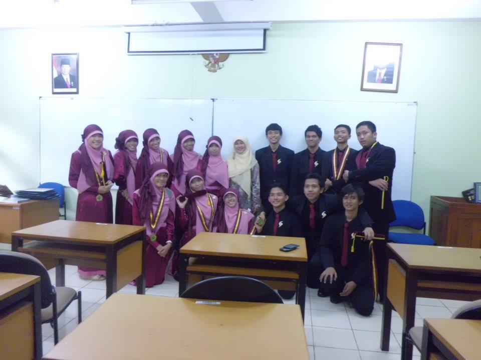 WISUDA MAN INSAN CENDEKIA SERPONG Makalah Copy4Paste