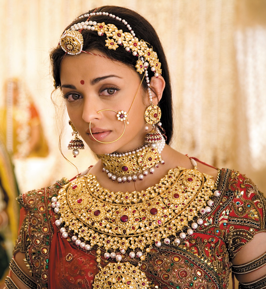 Jodha Akbar Style Jewelry! Do you like this Rajput Jewelry style? -  Thetrendybride - All about bridal, beauty, fashion