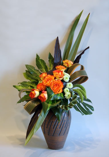 New Garden Club Journal: Dramatic Creative Floral Designs