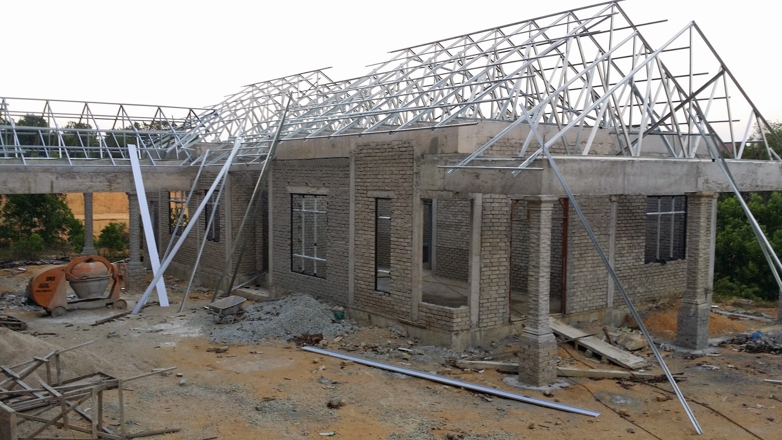 Renovation dan Ubahsuai Rumah Kekuda iBesii iRangkai Atap 