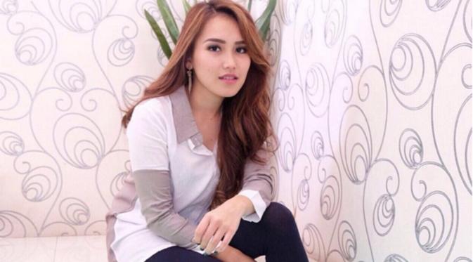 Ayu Ting ting Ayu Ting ting