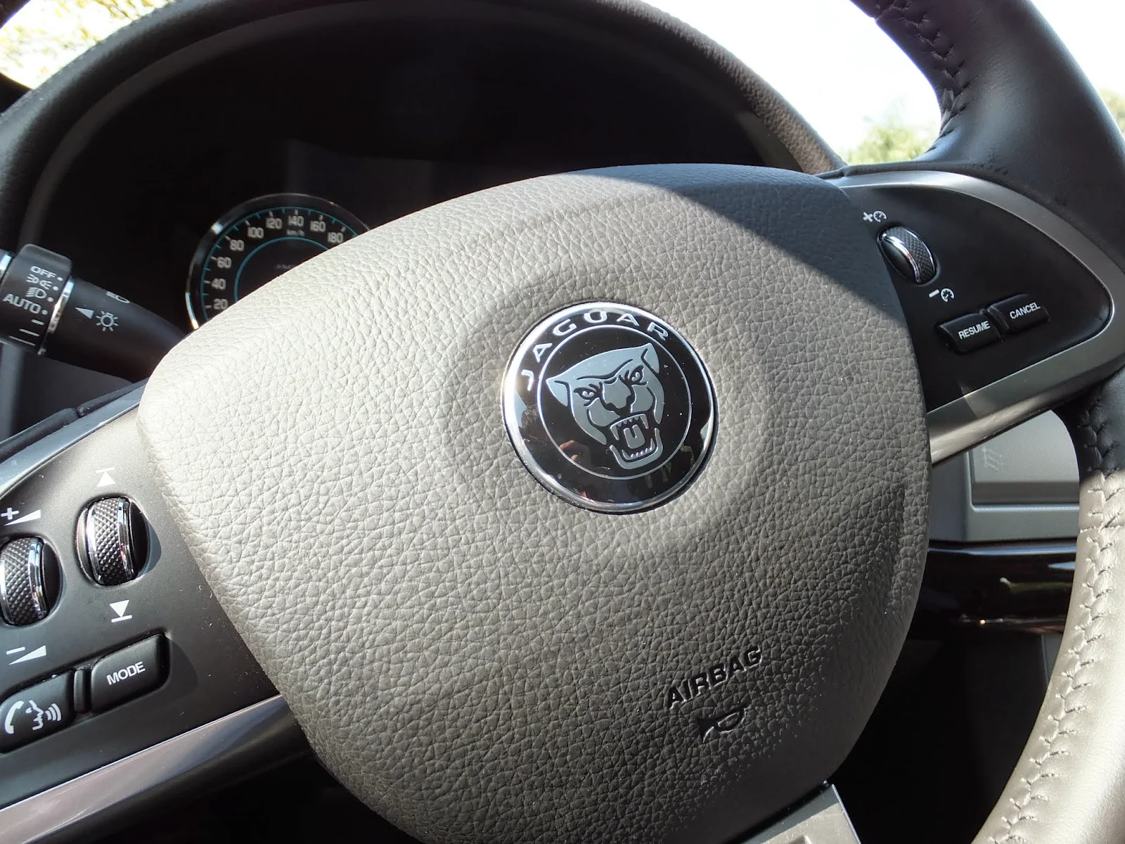 jaguar-steering