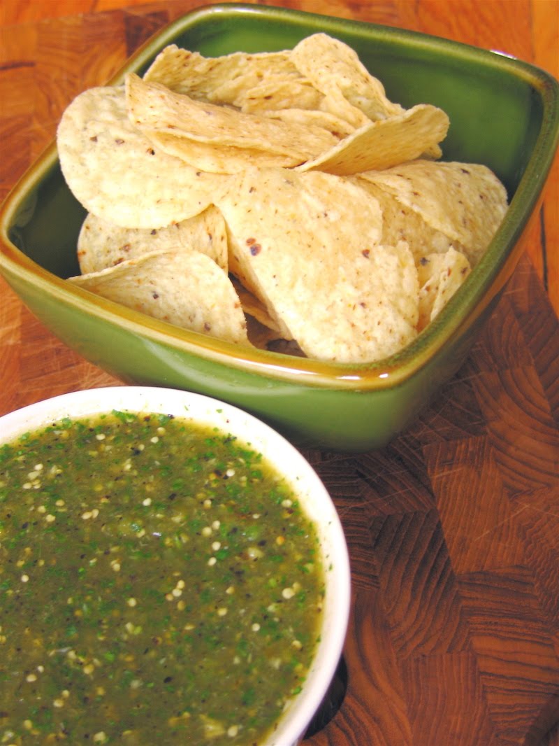 Nehal's Food and Garden Green Salsa (Salsa Verde)