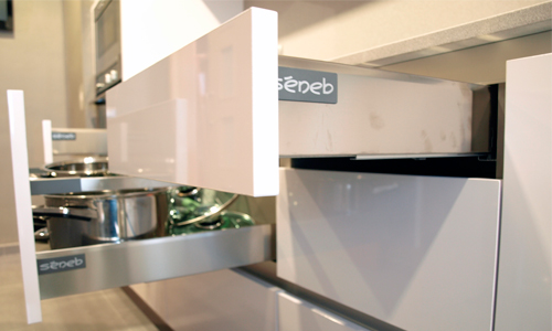 MOBILIARIO DE COCINA CON BUFFET DECORATIVO