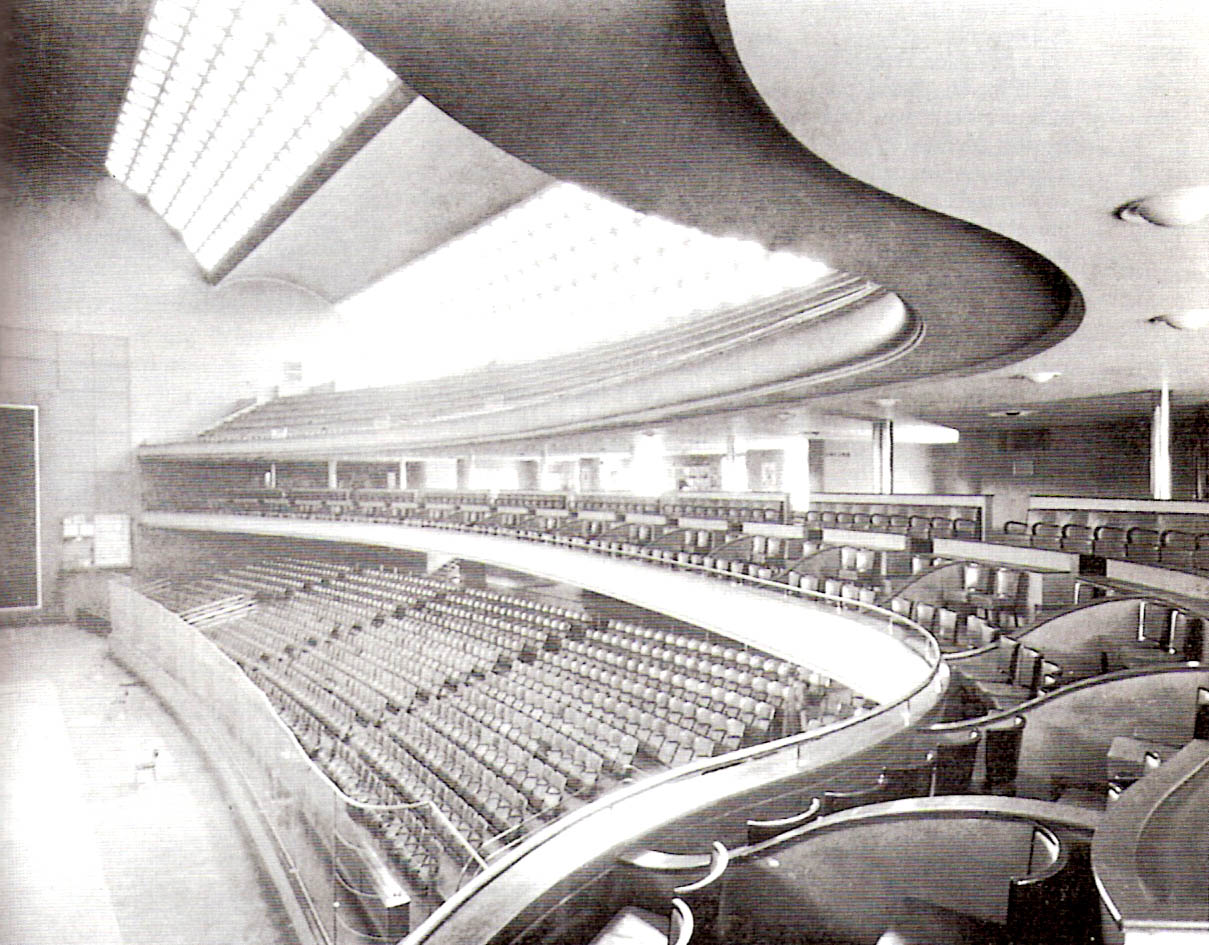 Hidden Architecture Frontón Recoletos