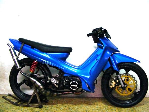 10 Foto Keren Modifikasi Yamaha Fiz r Road Race Dunia