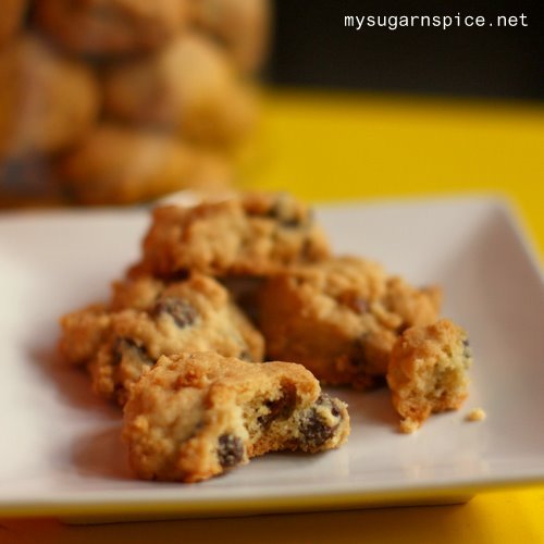 Chocolate Chip and Pecan Nut Cookies