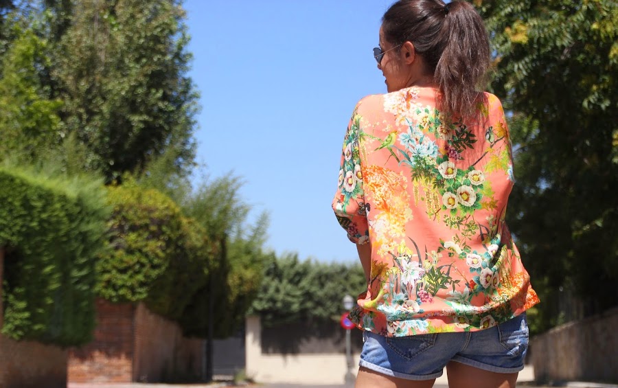 DIY Tutorial paso a paso: Kimono (patrón gratis). Blog de costura y blog diy.