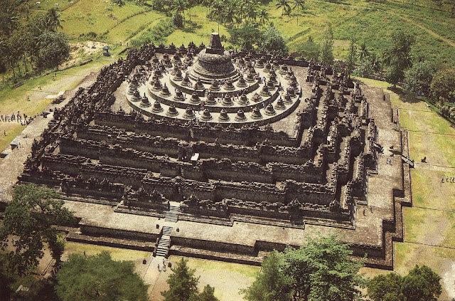 Inilah Foto Candi Borobudur Pertama Kali Ditemukan - Portal Pariwisata