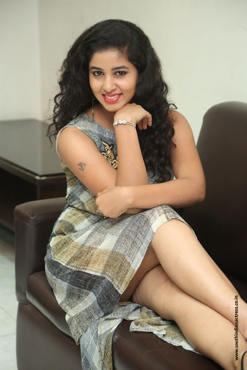Pavani Reddy hot photos