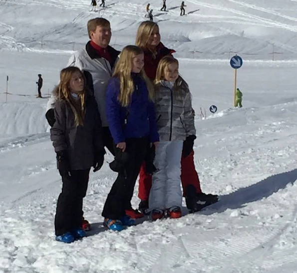 King Willem-Alexander, Queen Maxima, Princess Beatrix, Princess Amalia, Princess Alexia, Princess Ariane, Prince Constantijn and Princess Laurentien of The Netherlands pose at the annual winter photocall 