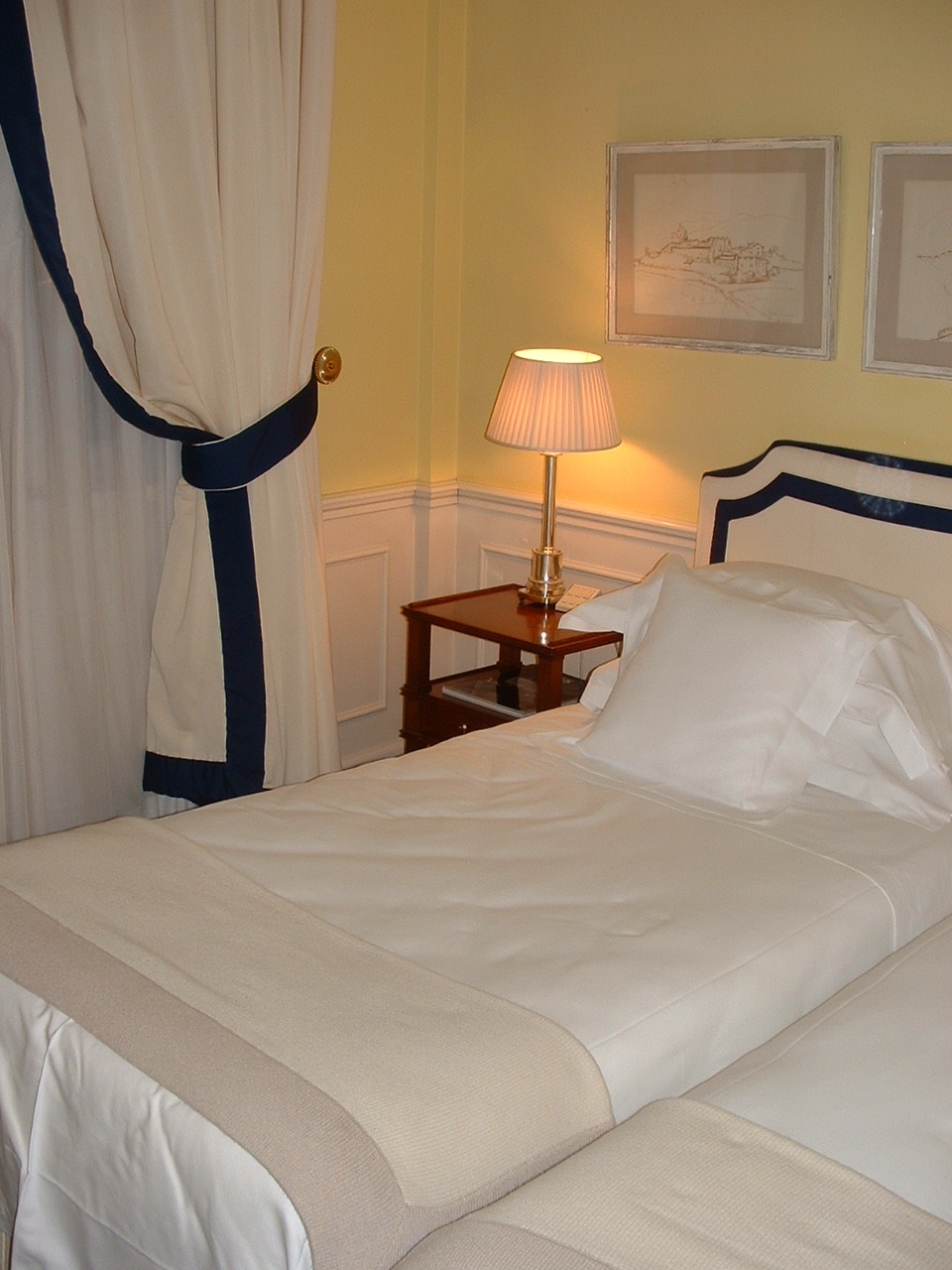 Fair Hero Staying in Florence? The Most Beautiful Bathroom in the World!