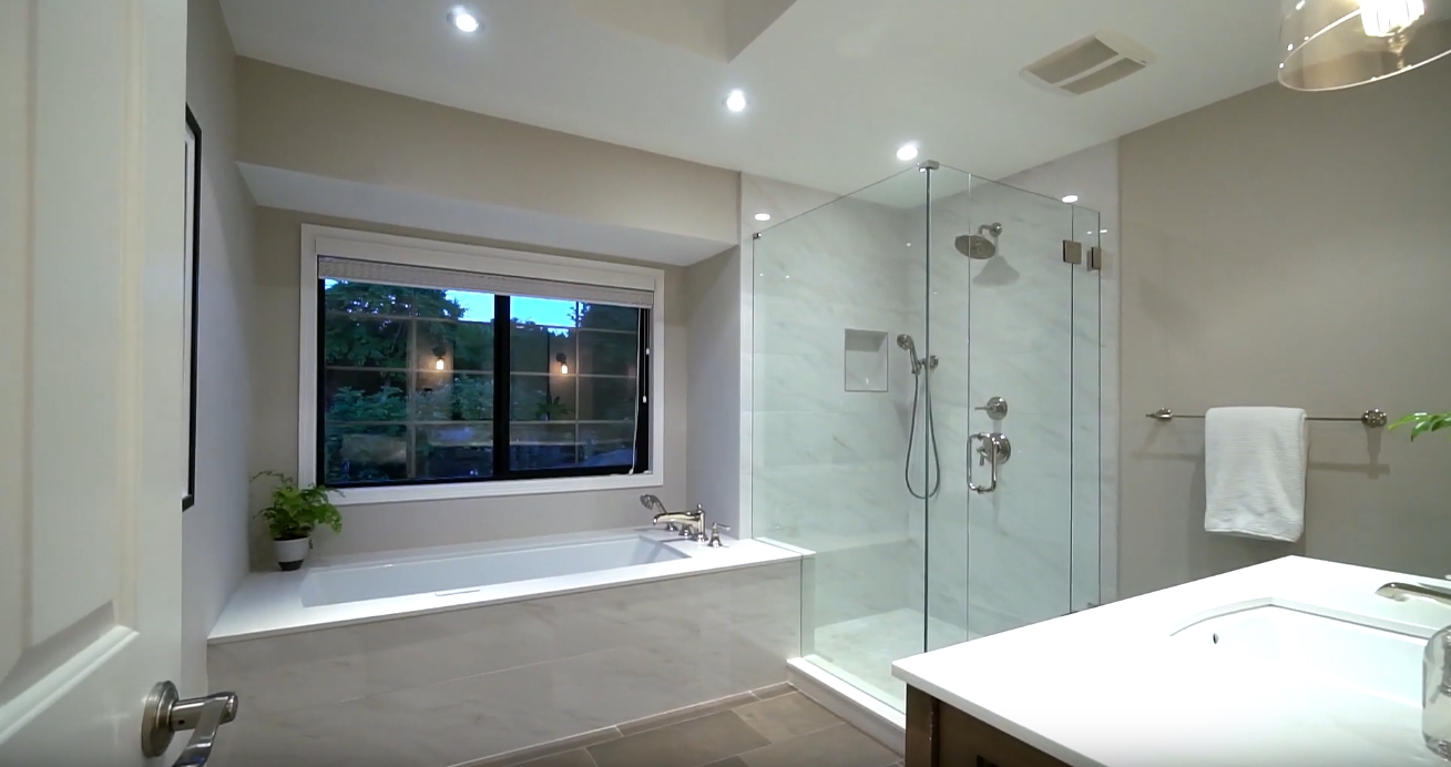 17 Photos vs. 5467 Monte Bre Crescent, West Vancouver vs. Home Interior Design Tour