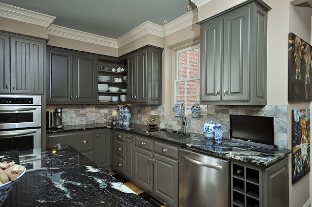 gray painted kitchen cabinets design ideas