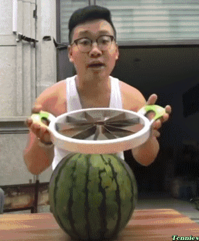 funny+watermelon+splitter+man.gif