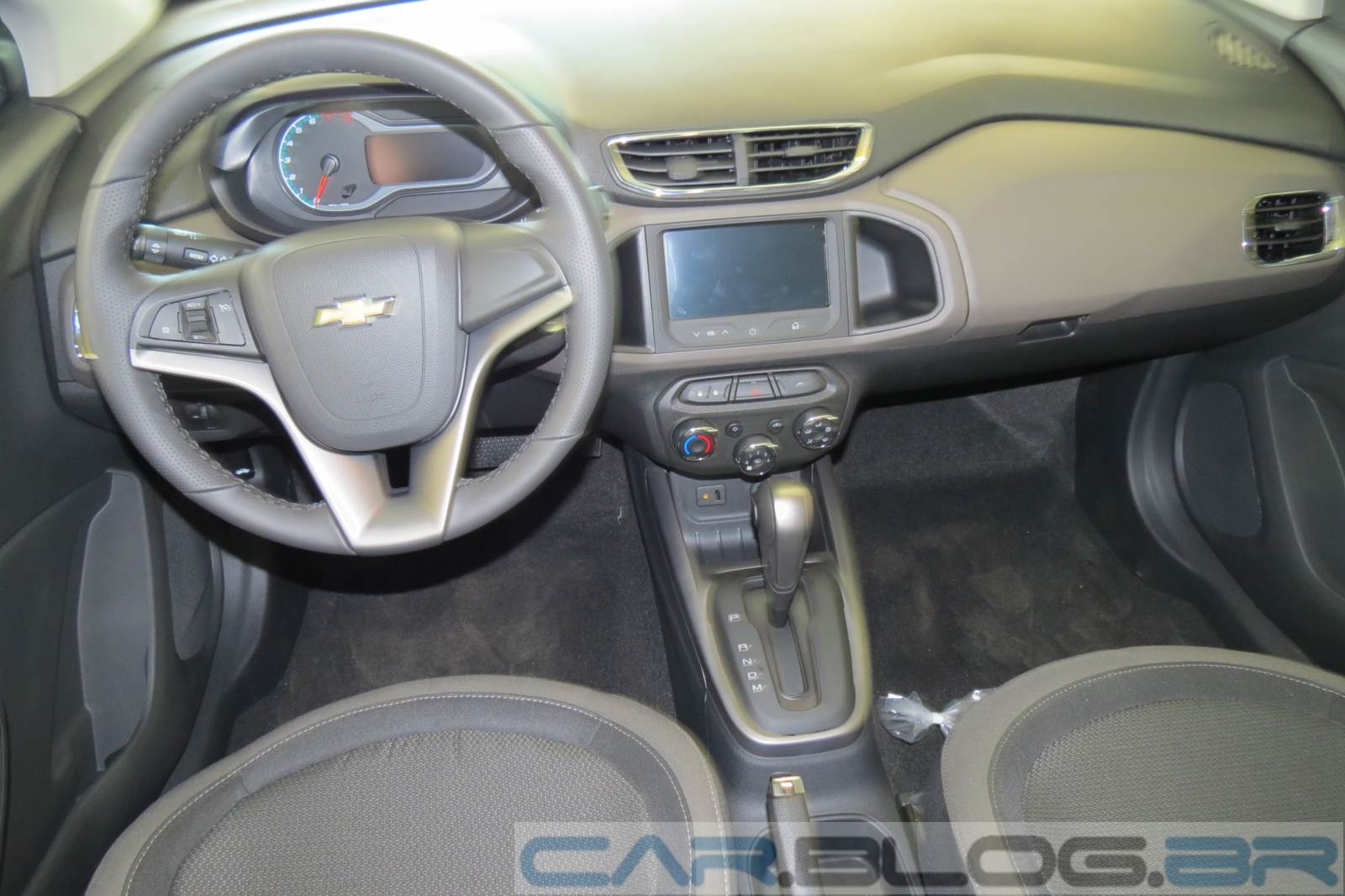 GM Prisma 2015 chega mais caro: preços partem de R$ 41.290