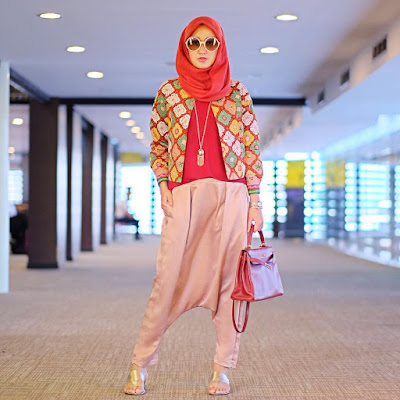 Model Baju Muslim Dian Pelangi