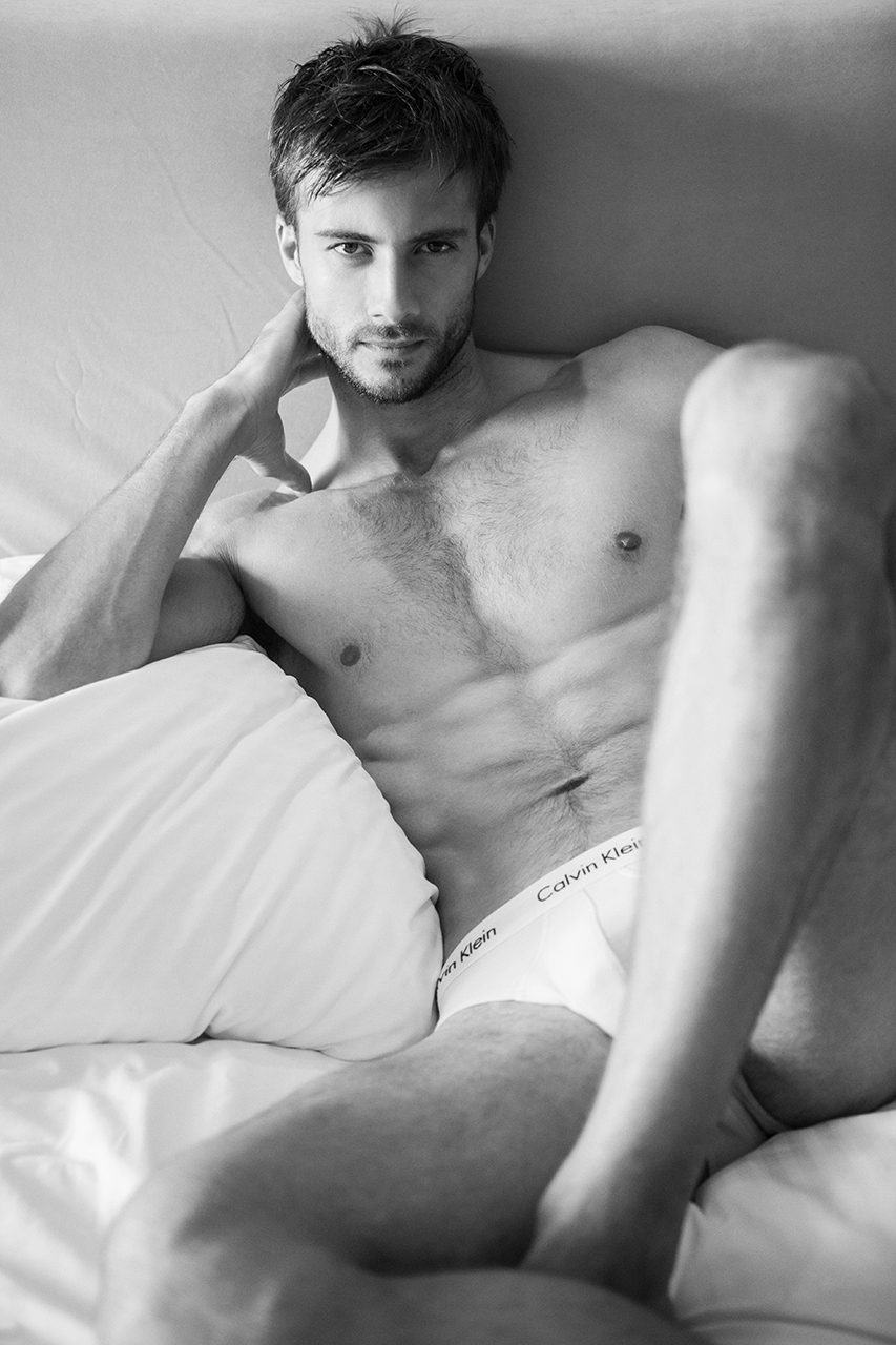 Gilberto-Homotography-Dinos-09.jpg