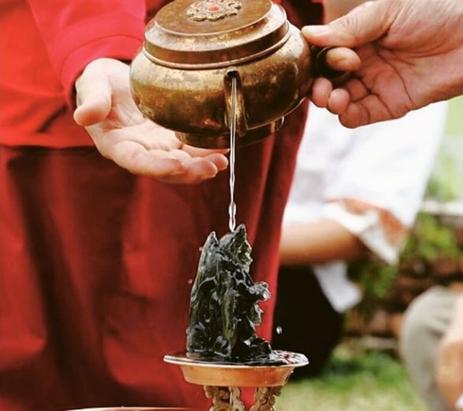 Как победить торма. Молотильщик геншин. Страж руин геншин. Геншин босс змей руин. Элизиум hades.