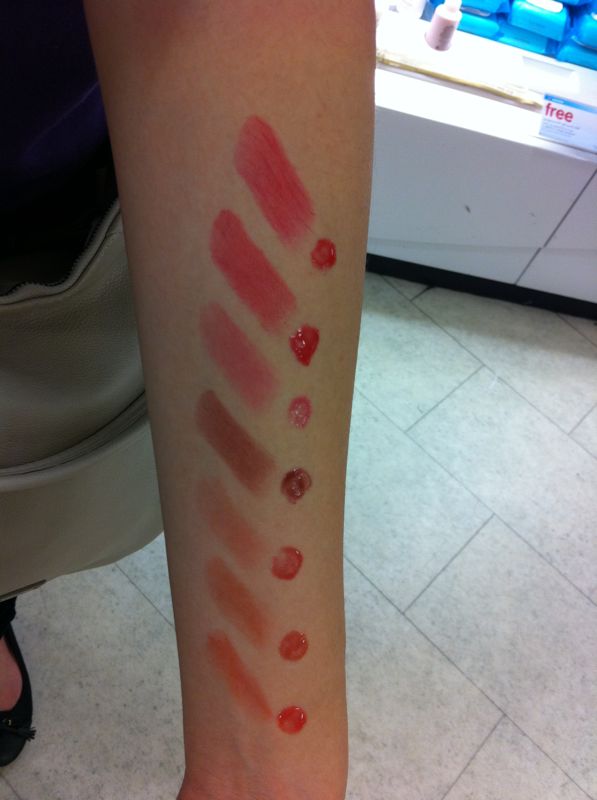 So Loverly First Look No. 7 & Poppy King Lipstick & Lipgloss Collection