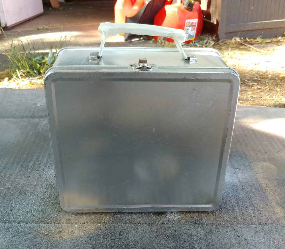 Plain Metal Lunchbox