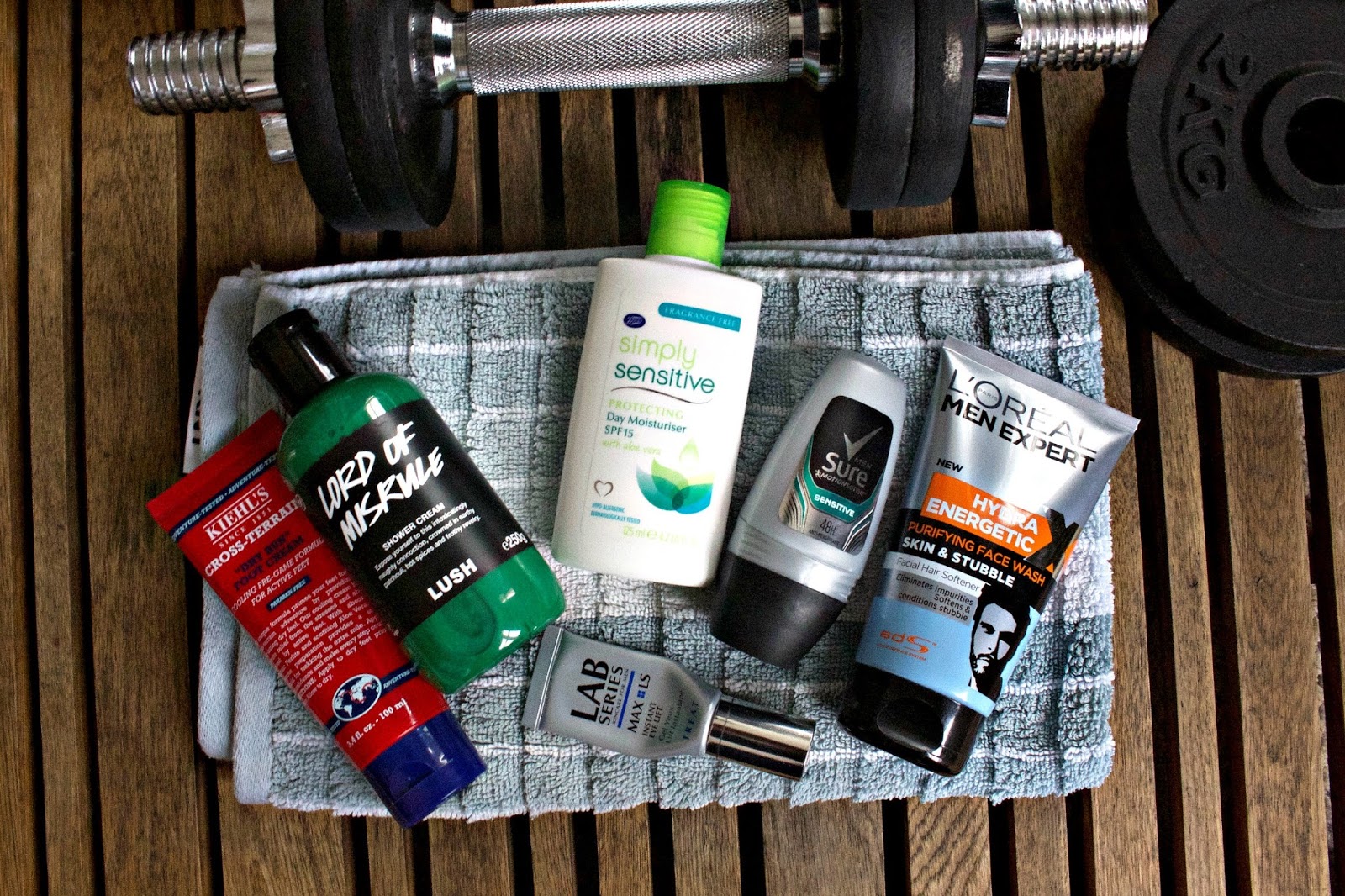 WHAT'S IN MY GYM BAG? Mr Carrington