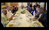 Reelección se pone en marcha! Danilo Medina reúne con partidos aliados y pasa balance