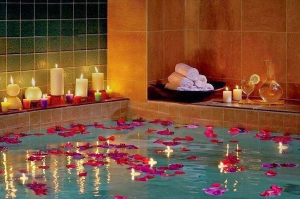 decorate the bathroom with cheap candles