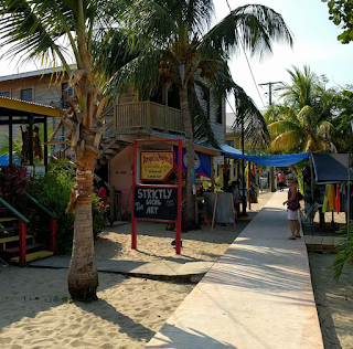 Remax Vip Belize: Placencia Sidewalk rushtonwastaken