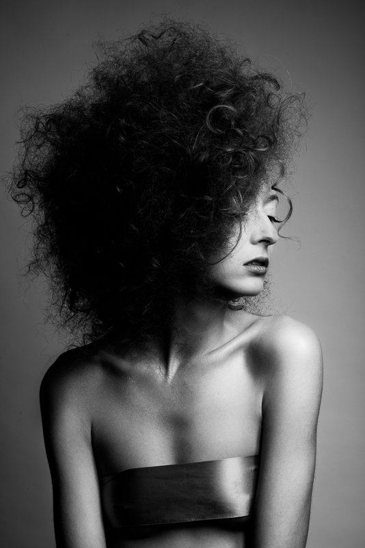 mode models blog Rena and Shara for Ponytails & Horseshoes by Harvey