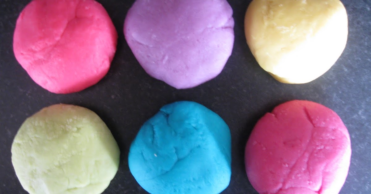 Pre-school Play: Play Dough