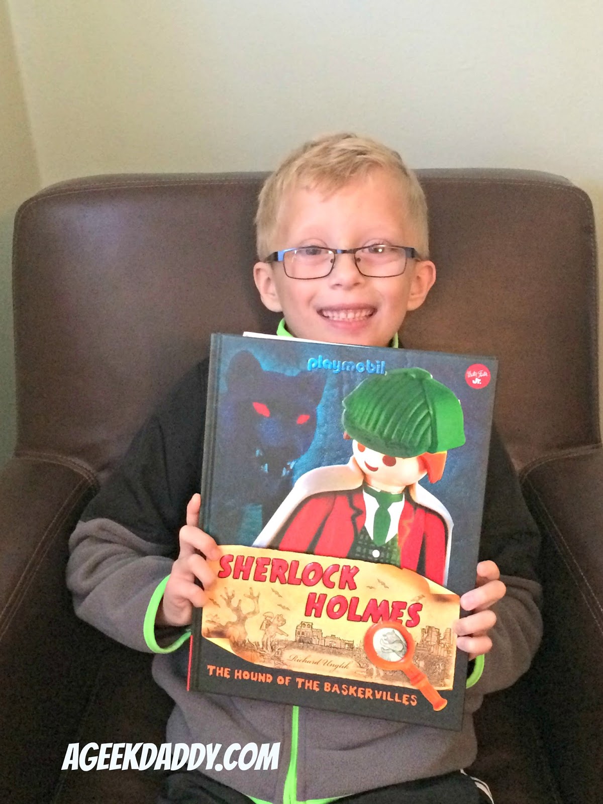 A GEEK DADDY Artist utilizes Playmobil toys to make topics interesting